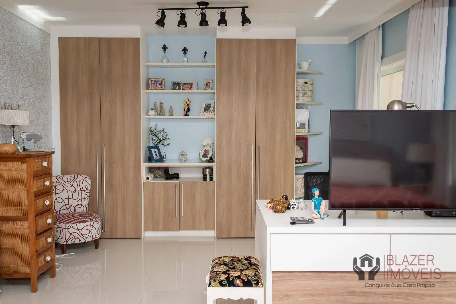 Furnished 4-bedroom house with 354 m² and 5 baths — photo 42