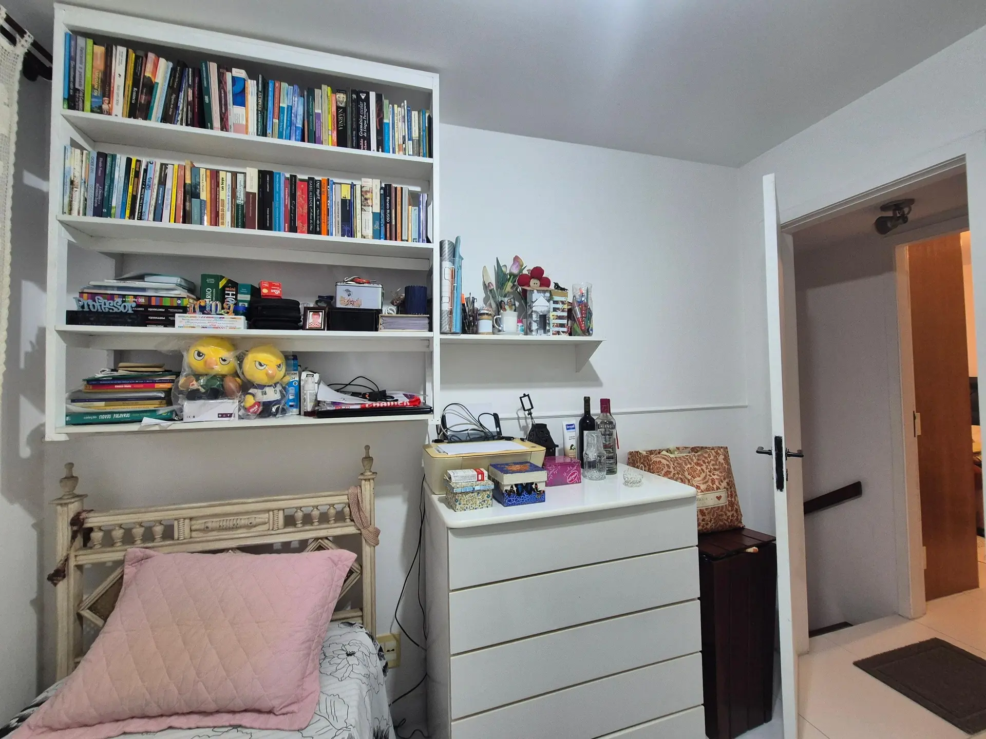 80 m² apartment with a mountain view and a washing machine — photo 33