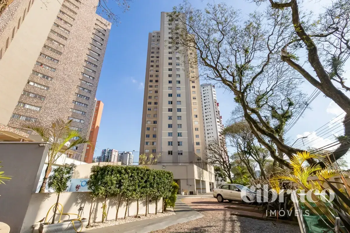 Apartamento mobiliado com 3 quartos e cozinha com fogão a gás — photo 21