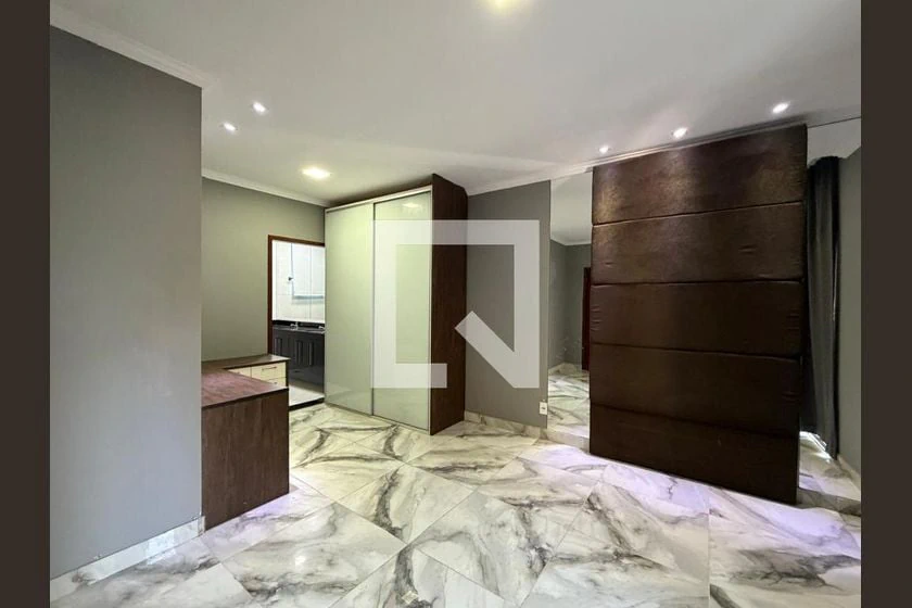 Casa sem mobília com 5 quartos e 350 m², com jardim — photo 9