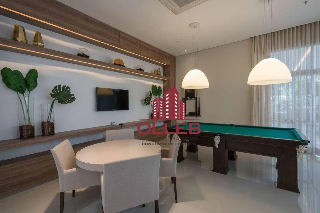 Furnished apartment with 4 bedrooms and an enclosed balcony — photo 33