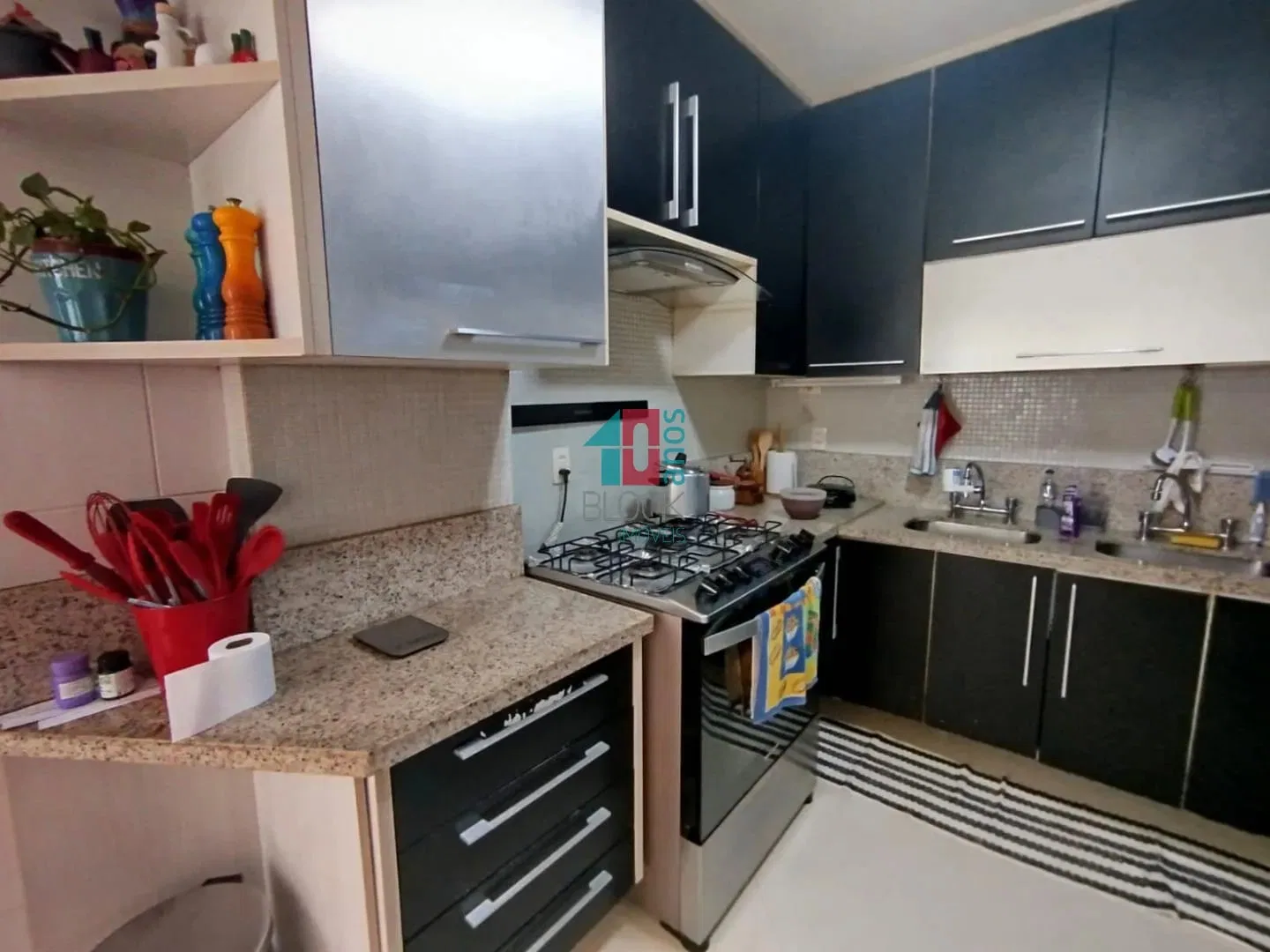 Furnished 361 m² apartment with 4 en-suite bedrooms — photo 30