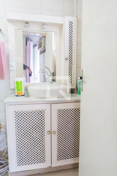 3-bedroom apartment with a washing machine — photo 24