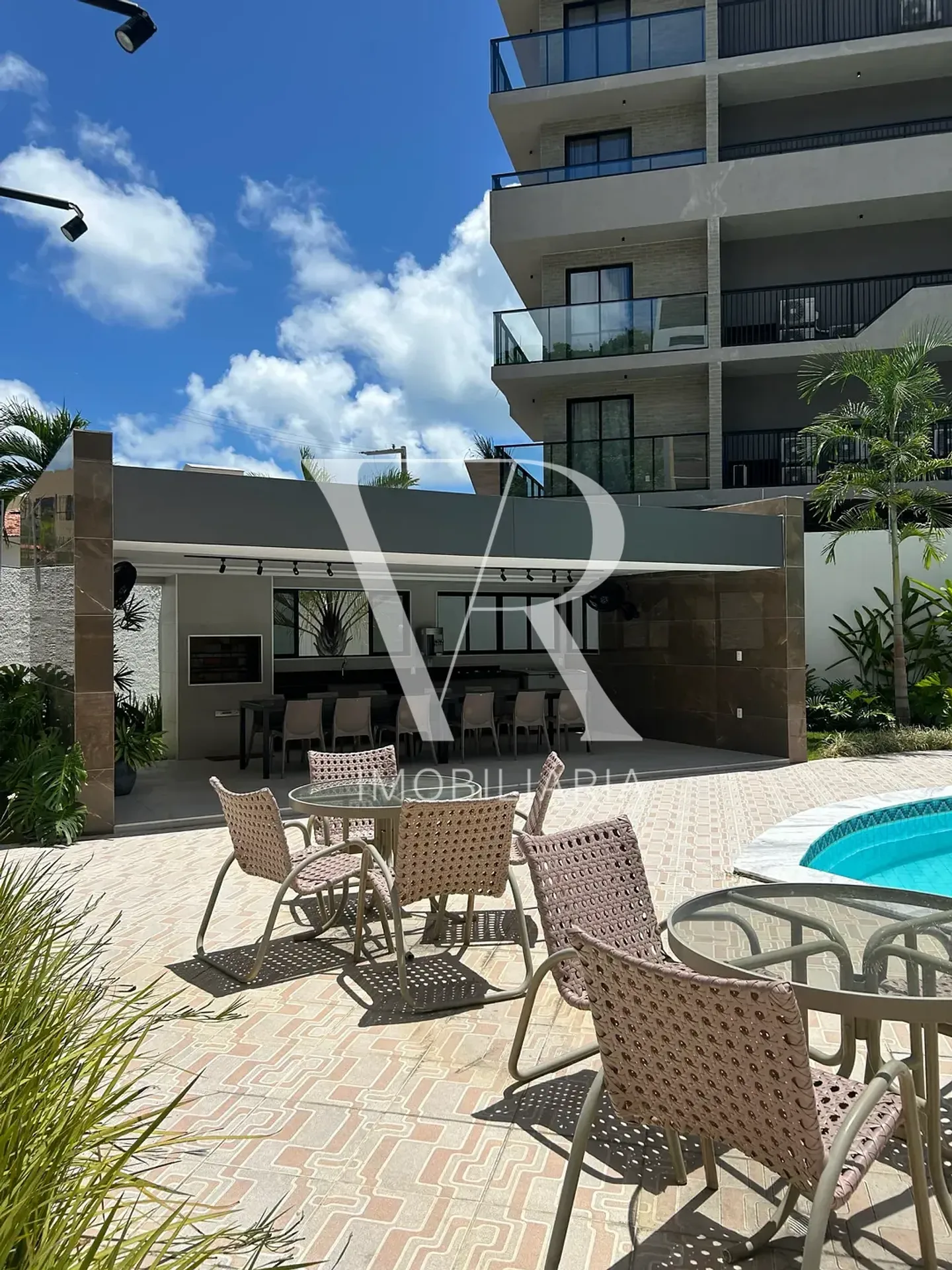 Cobertura com 4 suítes e 360 m², com vista da janela — photo 24