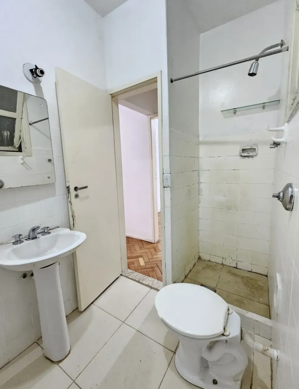 1-bedroom apartment 54 m² with 1 parking space — photo 17