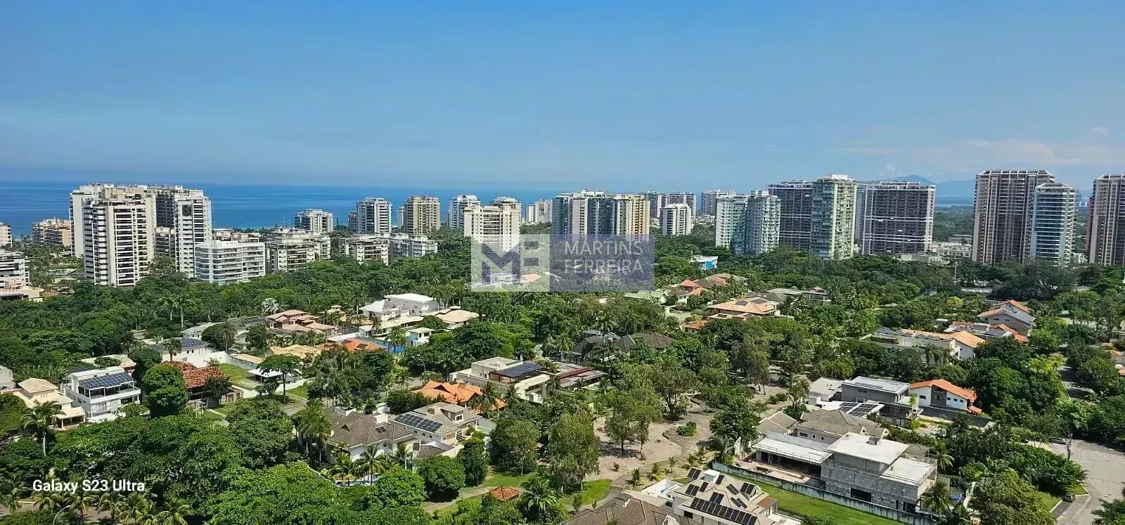Unfurnished apartment with 3 bedrooms and 5 bathrooms — photo 38