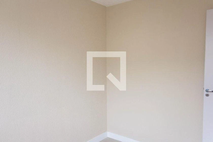 2-bedroom apartment in a building with a gym — photo 28