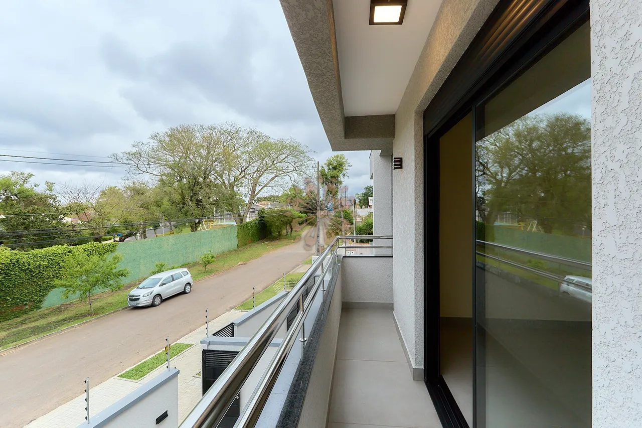 House with 3 bedrooms and 230 m² plus shared BBQ area — photo 10