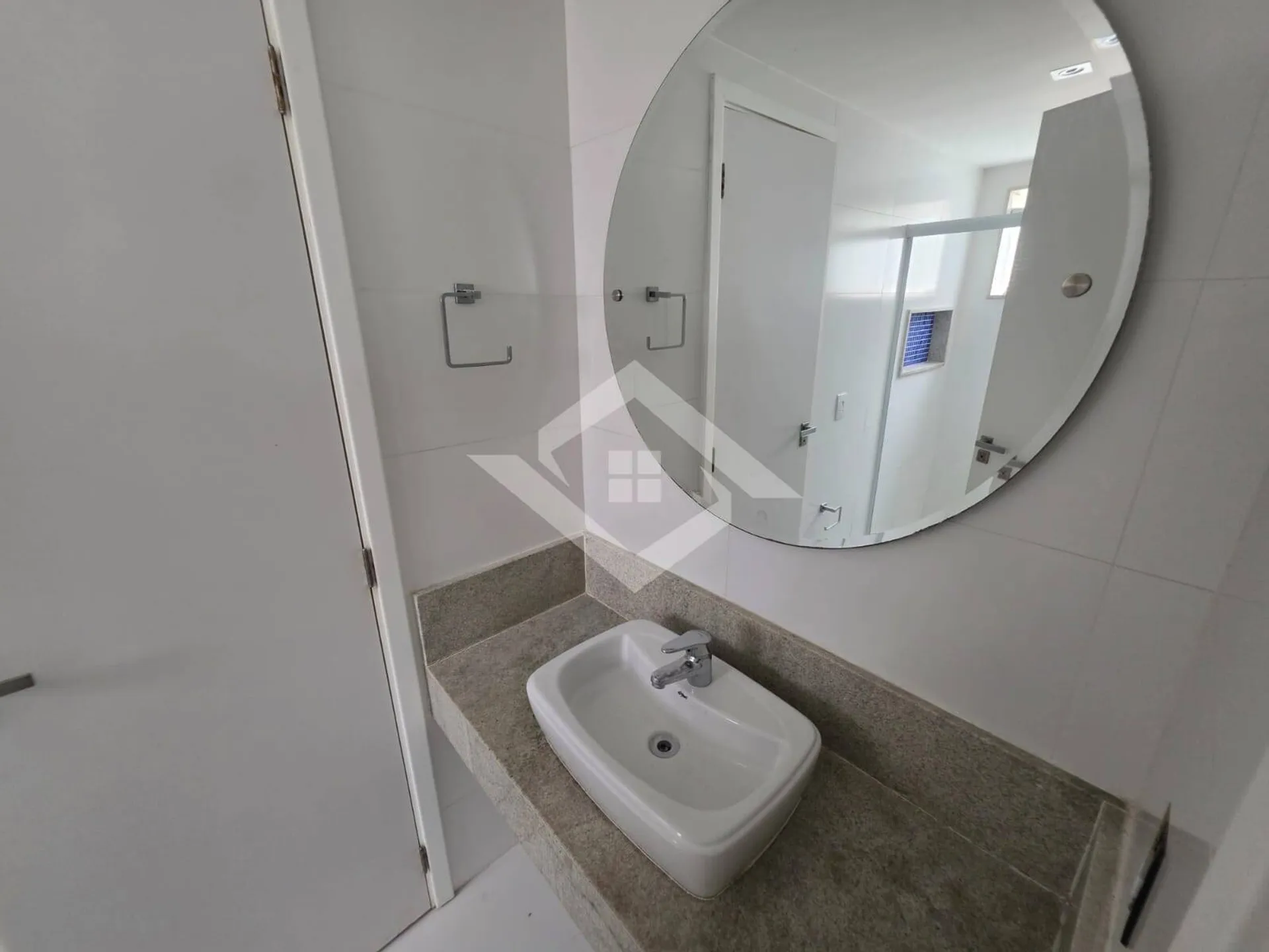 Casa duplex com 140 m², 3 dormitórios e 4 banheiros — photo 28