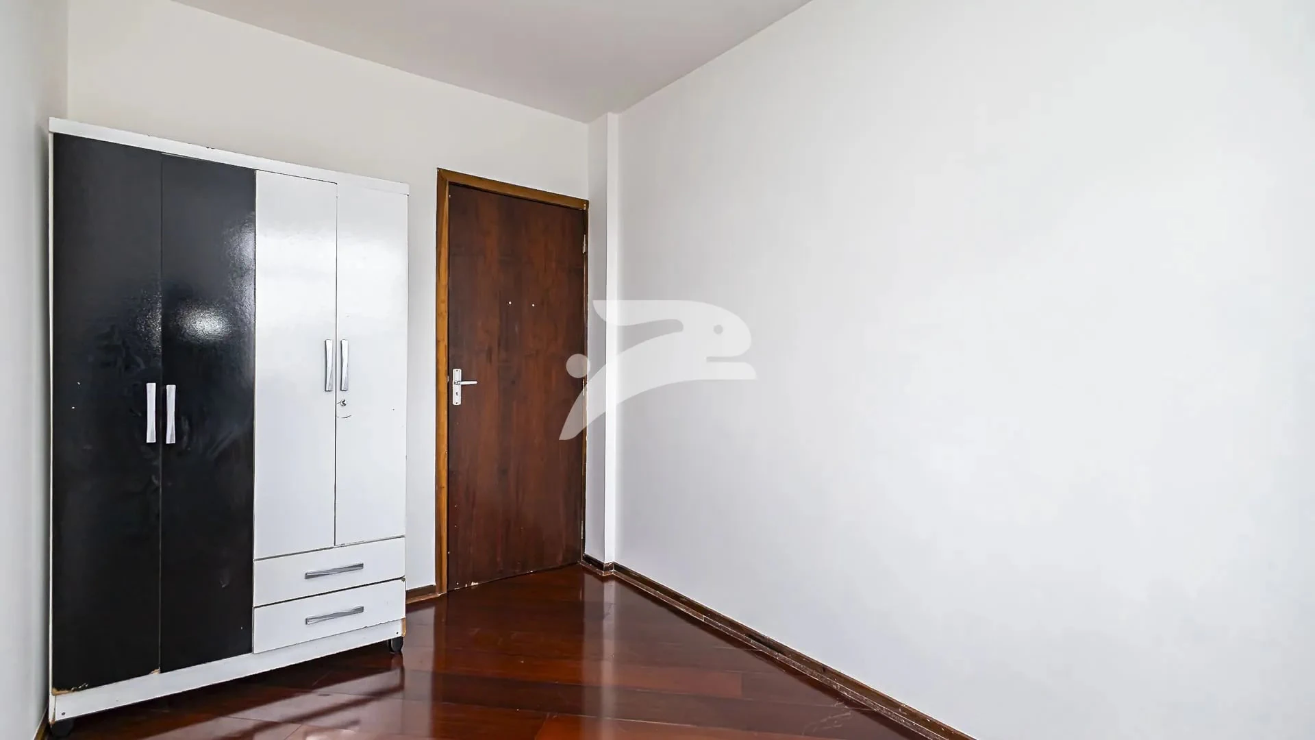 1-bedroom apartment with a balcony, 57 m² on the 11th — photo 9