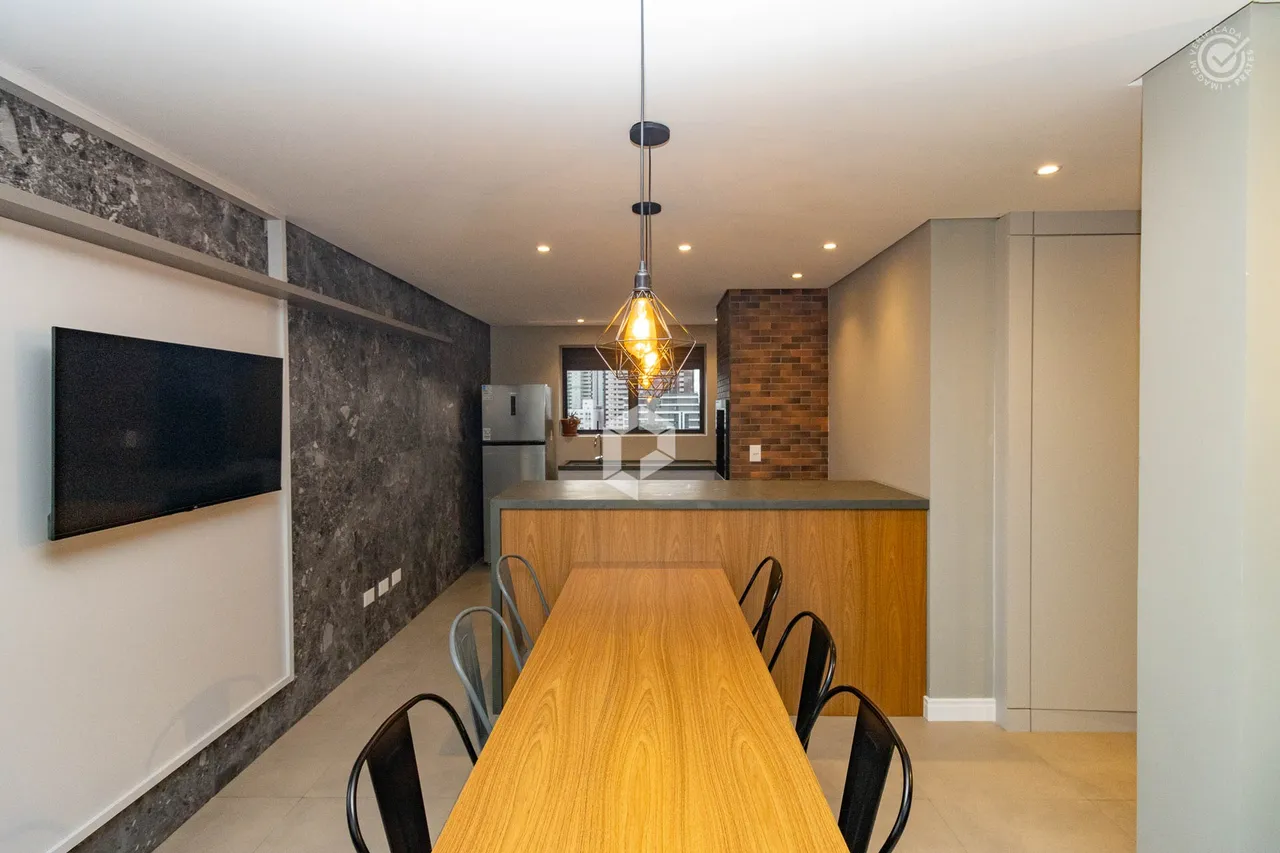 Furnished 1-bedroom apartment with a compact kitchen — photo 18