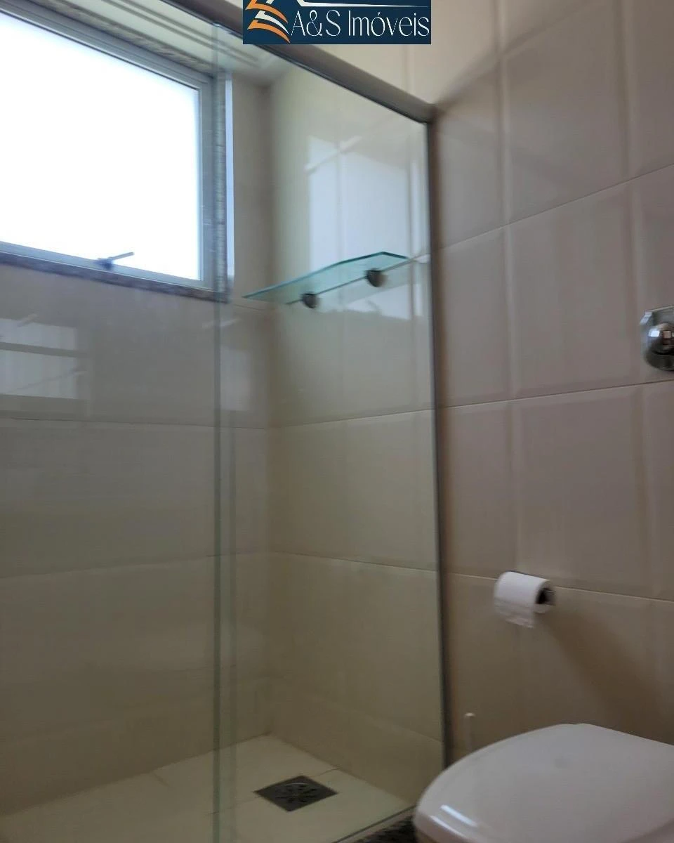 238 m² apartment with 3 parking spaces and 3 en-suites — photo 18