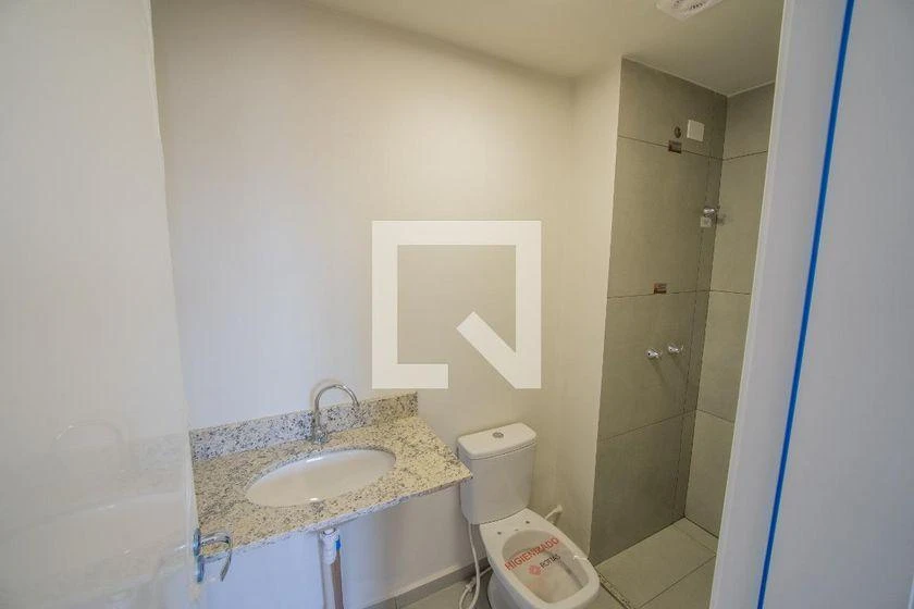 2-bedroom apartment in a building with a gym — photo 47