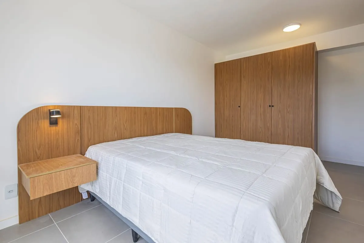 Mountain view in a 2-bedroom apartment, 98 m² — photo 12