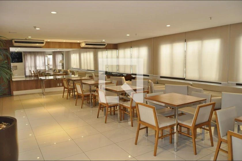 Пральна машина та 2 спальні: квартира 57 м² — photo 44