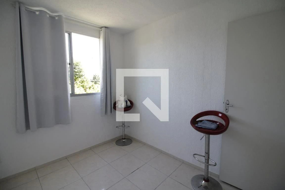 Furnished apartment with 2 bedrooms and 1 bathroom — photo 18