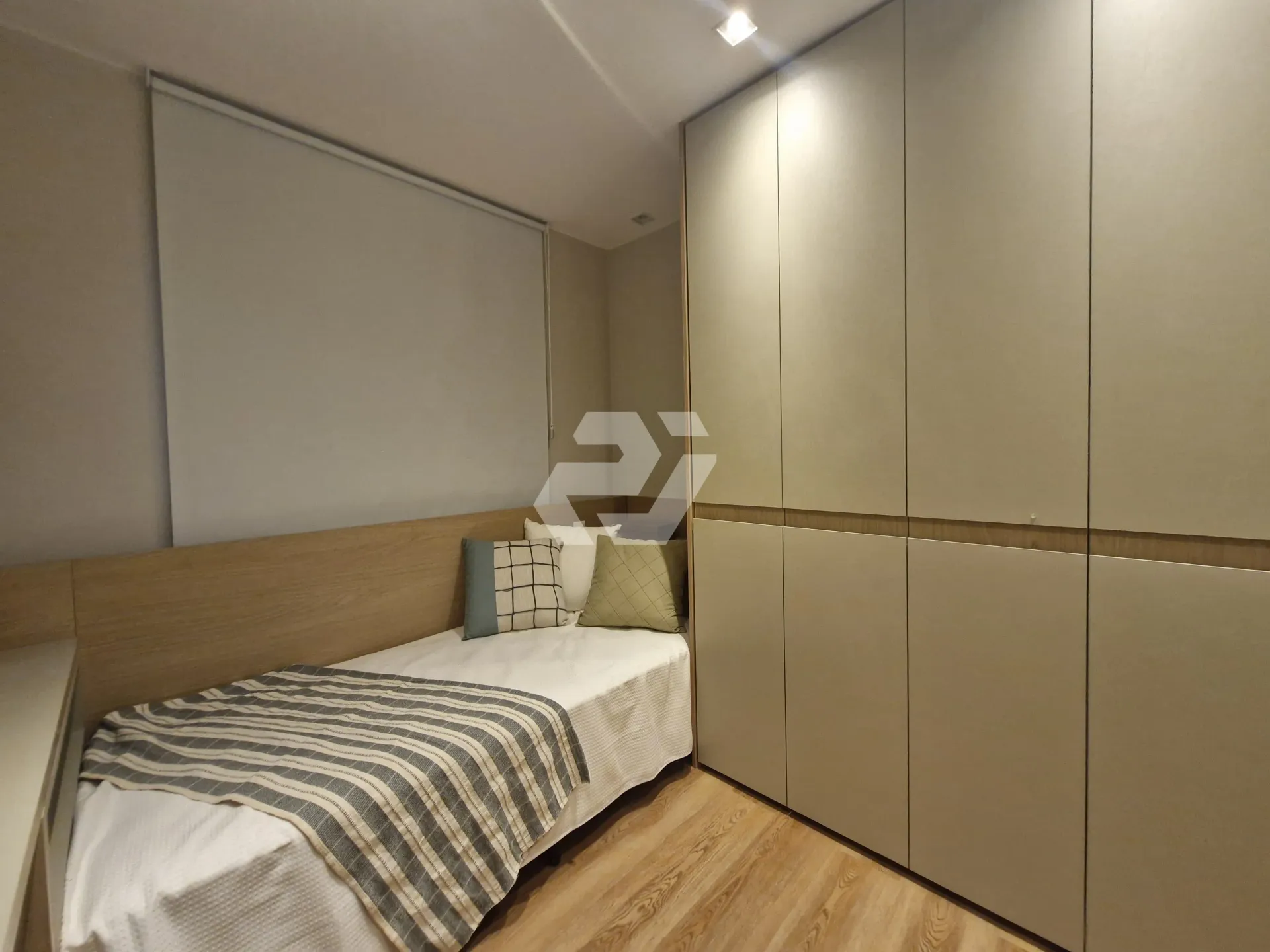 Apartamento mobiliado com 3 quartos, 2 banheiros e 121 m² — photo 24