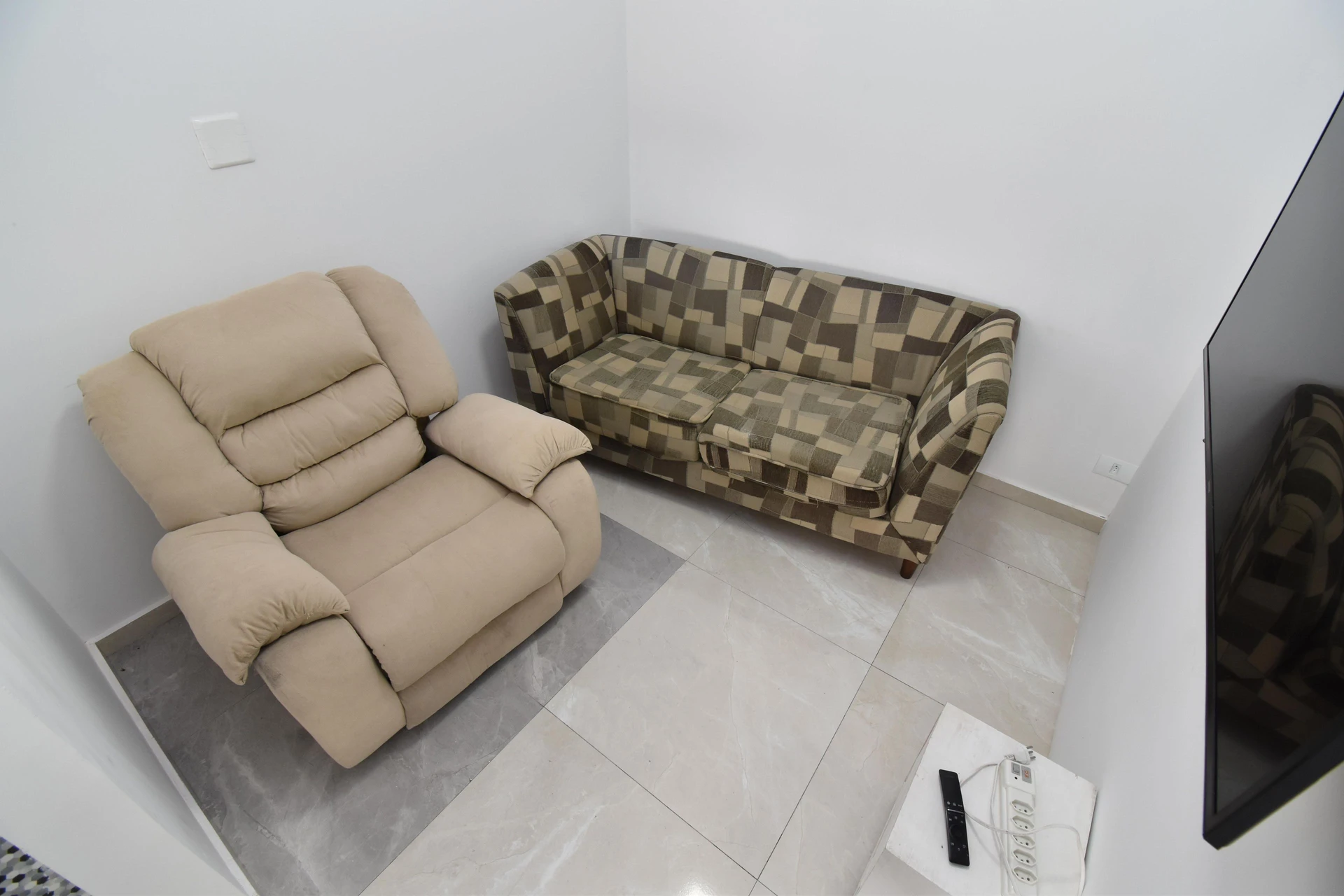 Furnished 2-bedroom apartment, 60 m² — photo 13