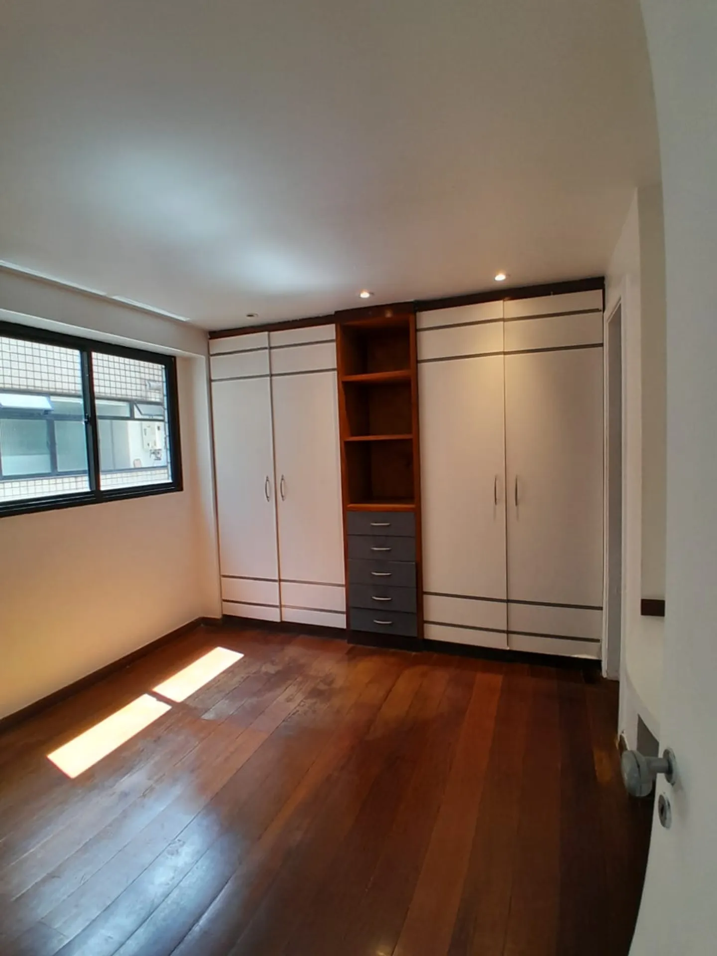 Apartamento com 3 suítes, 260 m² e 3 vagas — photo 5