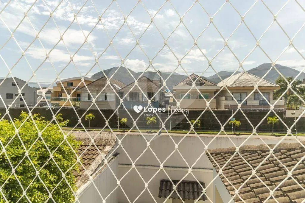 Unfurnished triplex house with 6 en-suite bedrooms and 820 m² — photo 38