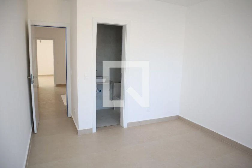 4-bedroom house with a mountain view in Rio de Janeiro — photo 35