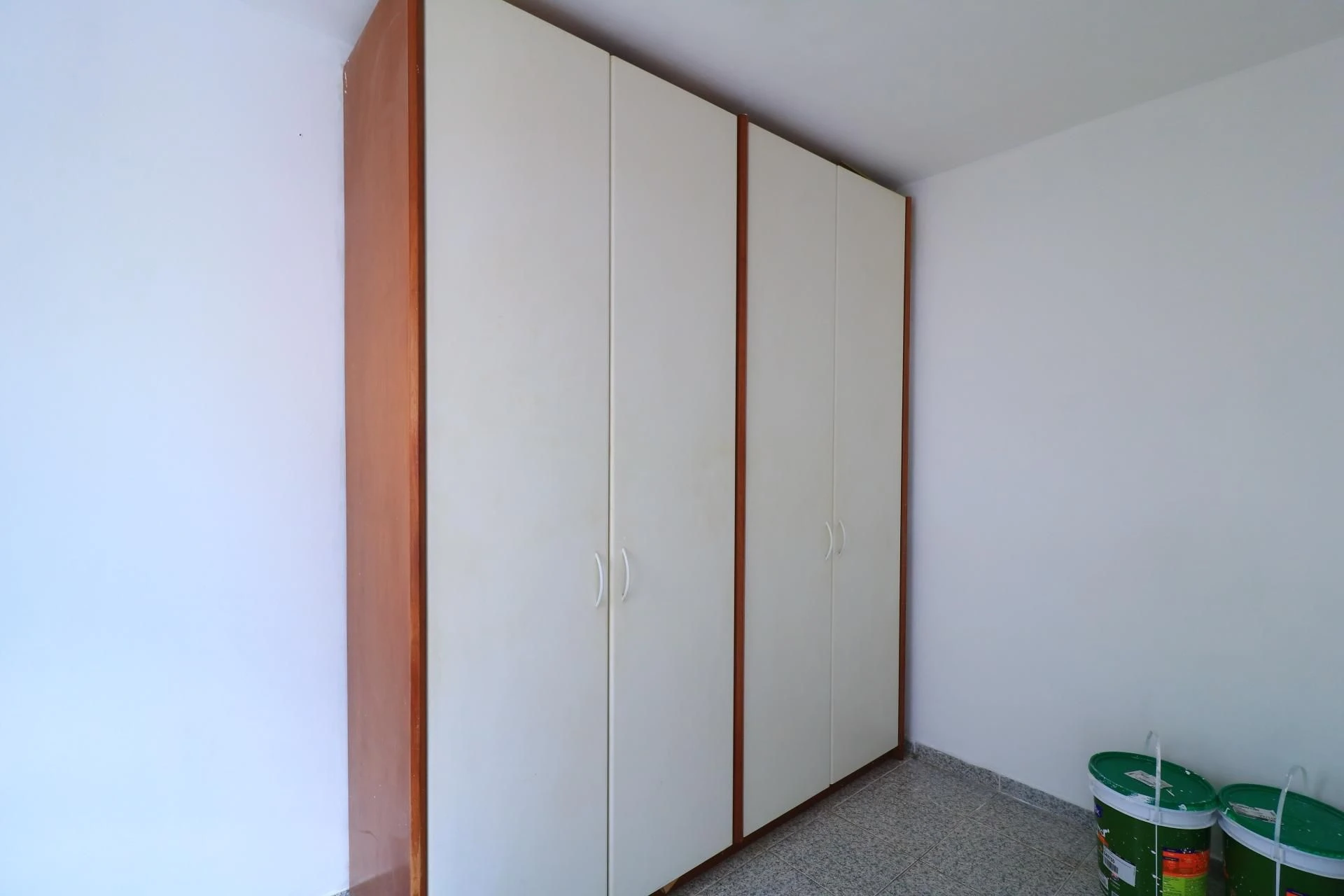 Apartamento sin amueblar de 2 dormitorios con balcón — photo 28