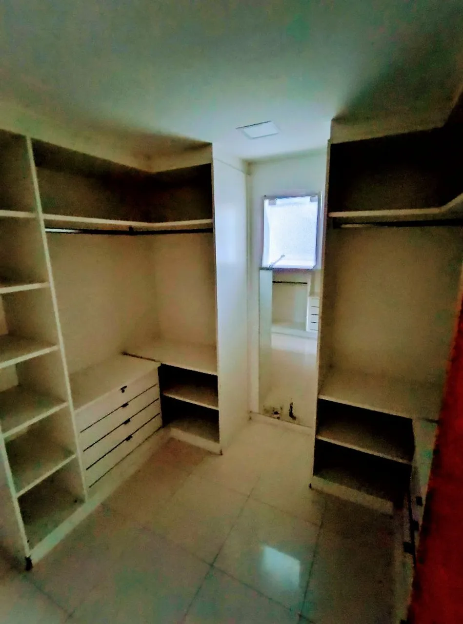 Casa com 5 quartos, 5 banheiros e 5 vagas — photo 16