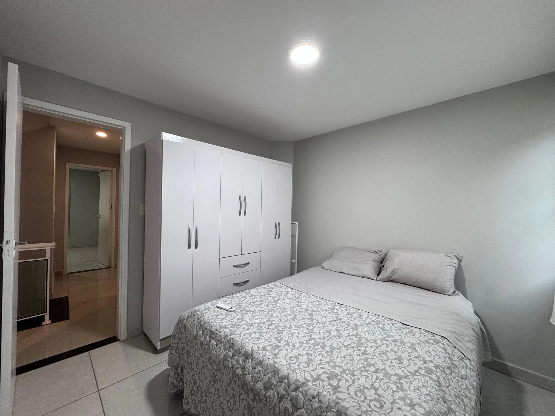 Casa mobiliada com 4 quartos e churrasco privativo — photo 24