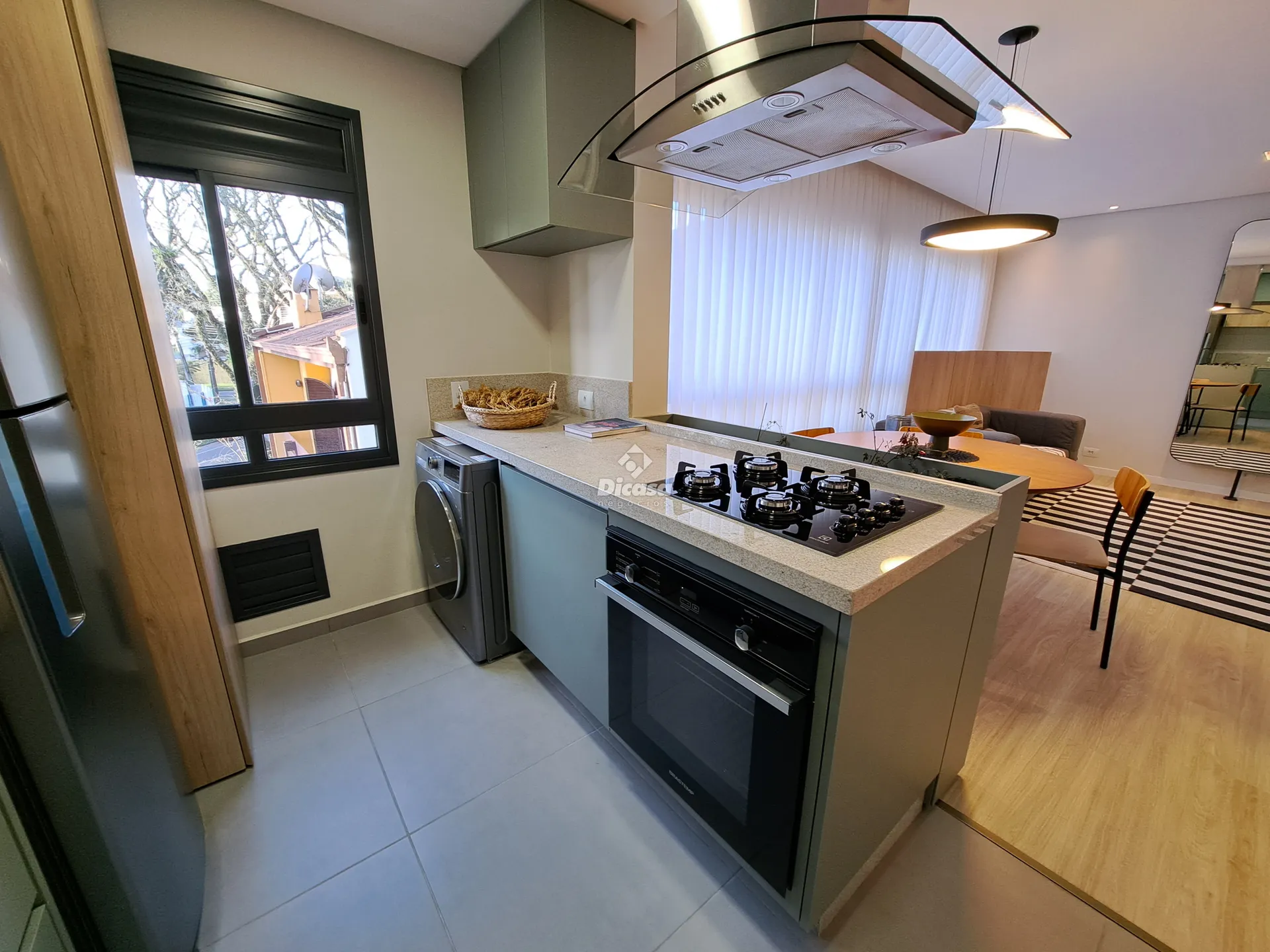 Glass-enclosed balcony in a 2-bedroom apartment, 68 m² — photo 9