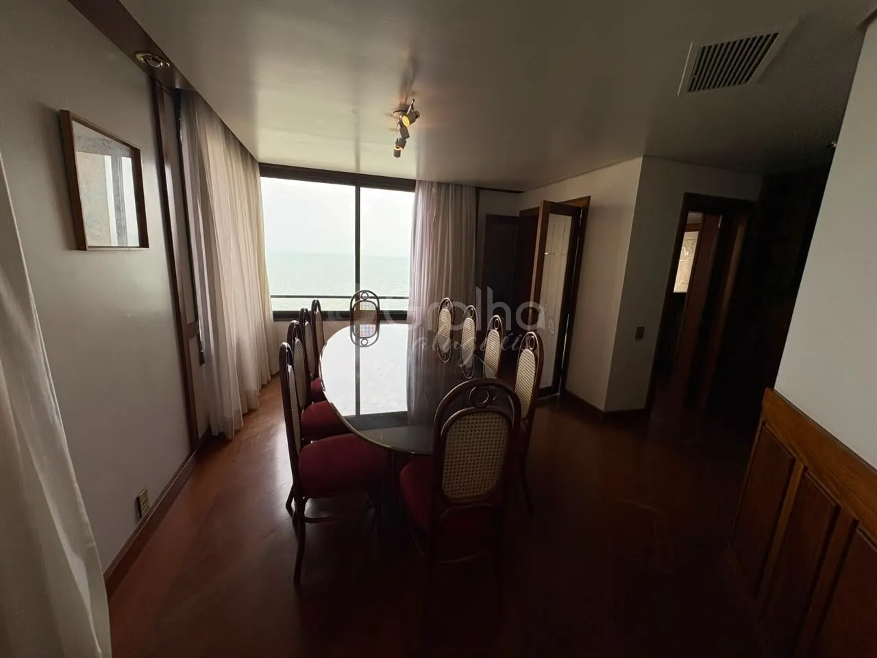 3-bedroom apartment with 446 m² and 2 parking spots — photo 21