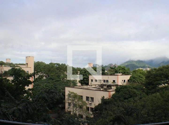 85 m² apartment with a balcony and 3 bedrooms — photo 4