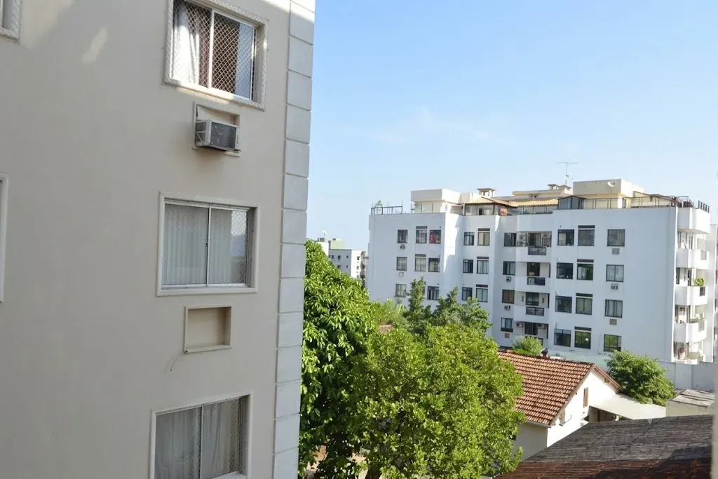 Furnished apartment with 2 bedrooms, balcony and 1 parking — photo 25