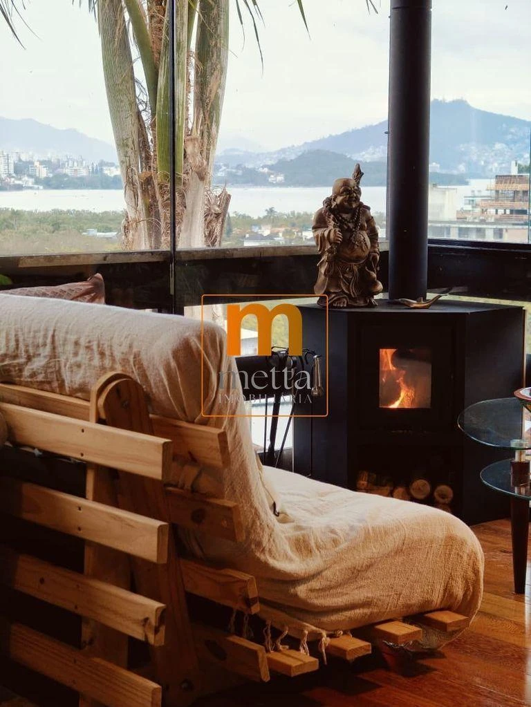 Furnished house, 110 m², with floor-to-ceiling windows — photo 22