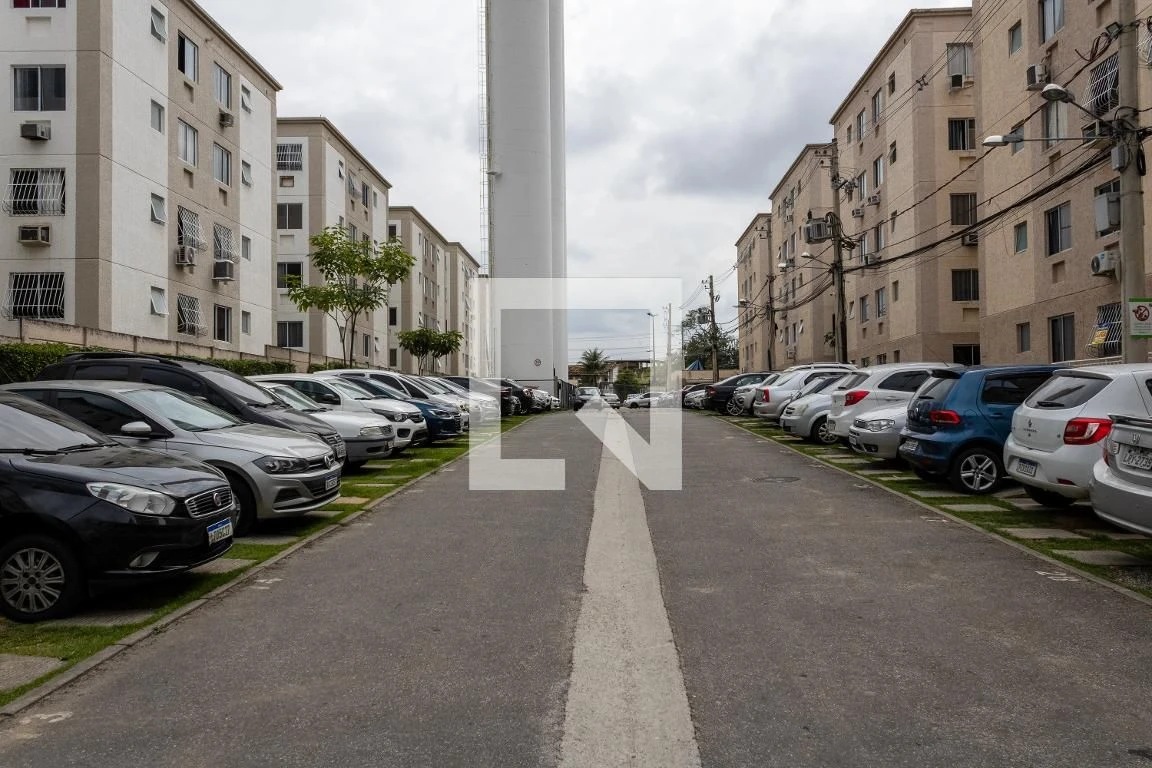 Apartamento sem vaga com 2 quartos e lavanderia com máquina — photo 43