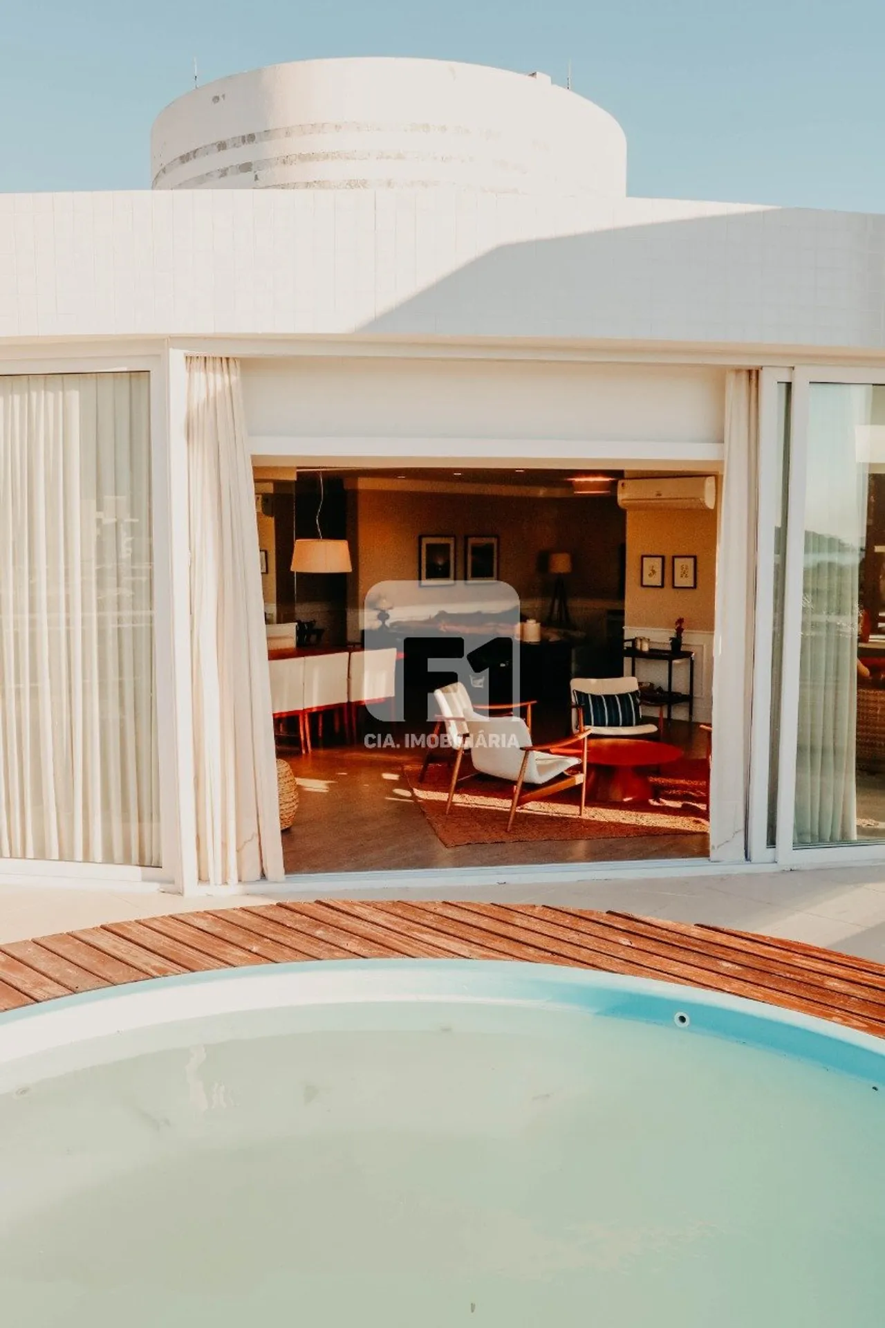 3-bedroom apartment with a private pool in Florianópolis — photo 40