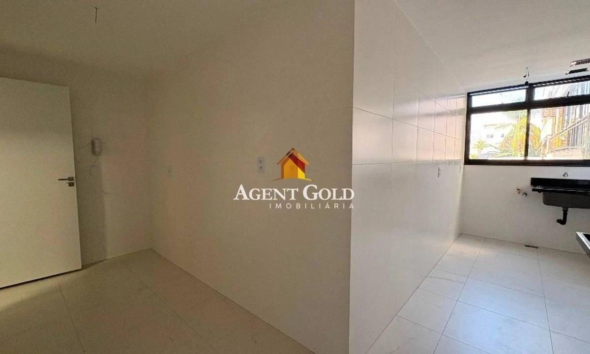 3-bedroom apartment, 1 with its own bathroom, 127 m² — photo 19