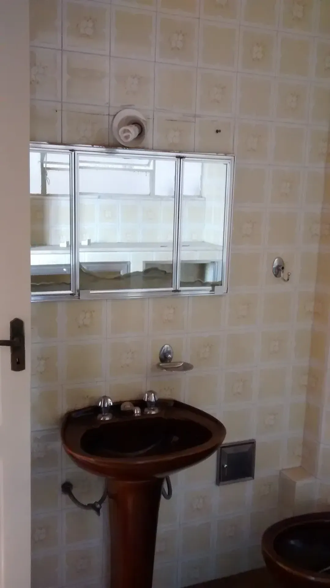 Departamento de 2 dormitorios con piso de madera o laminado — photo 22