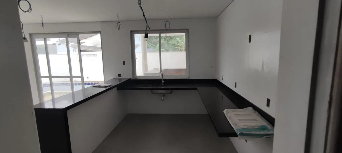 Casa para locação com 3 dormitórios e área de lavanderia — photo 36