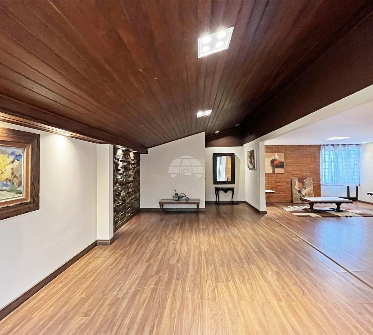 Washing machine in a 5-bedroom house, 280 m² — photo 14