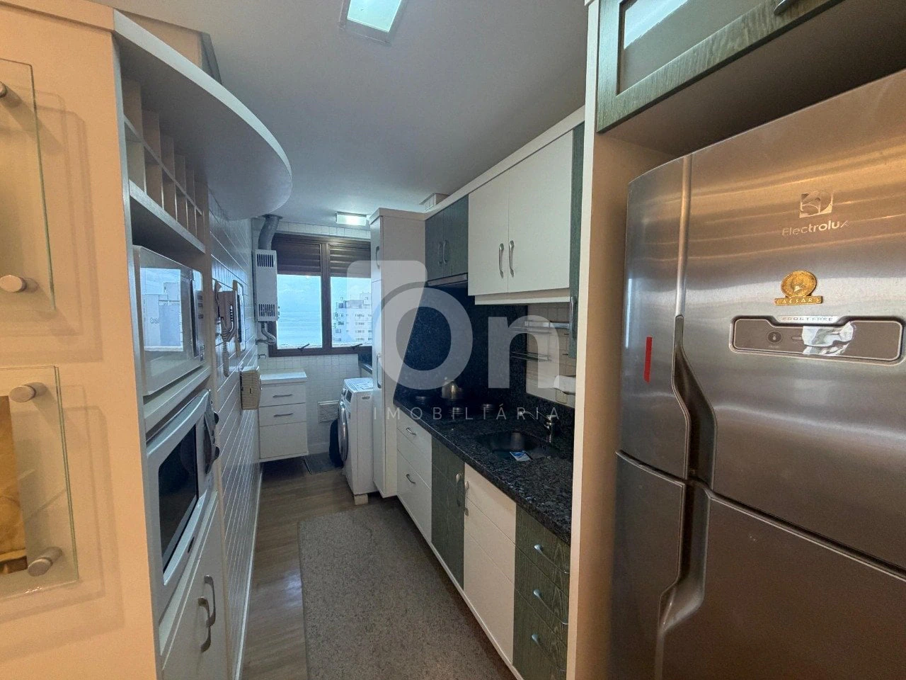2-bedroom apartment with a water view in Florianópolis — photo 14
