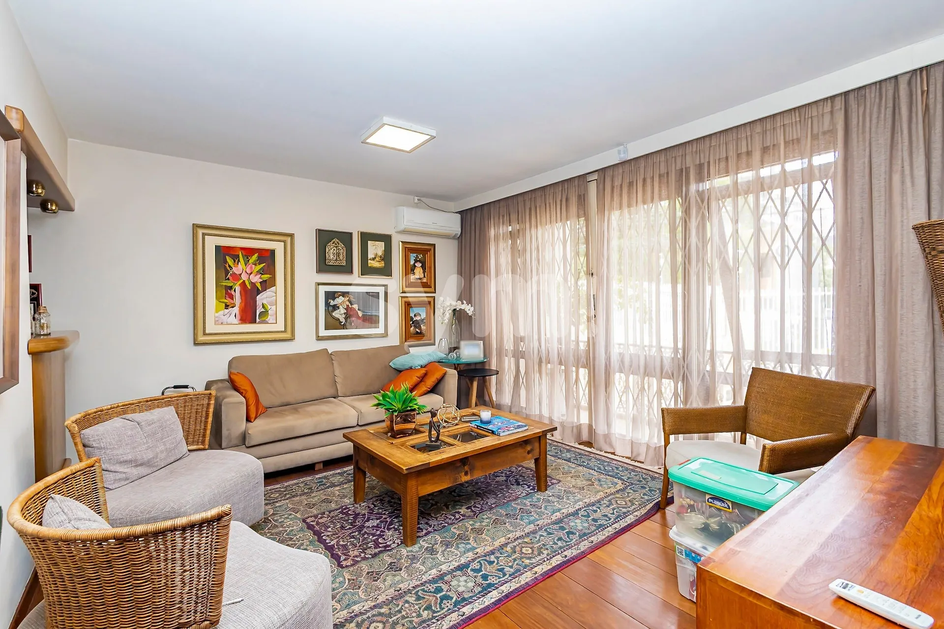 Single-family house with 3 bedrooms and 4 parking spaces — photo 10