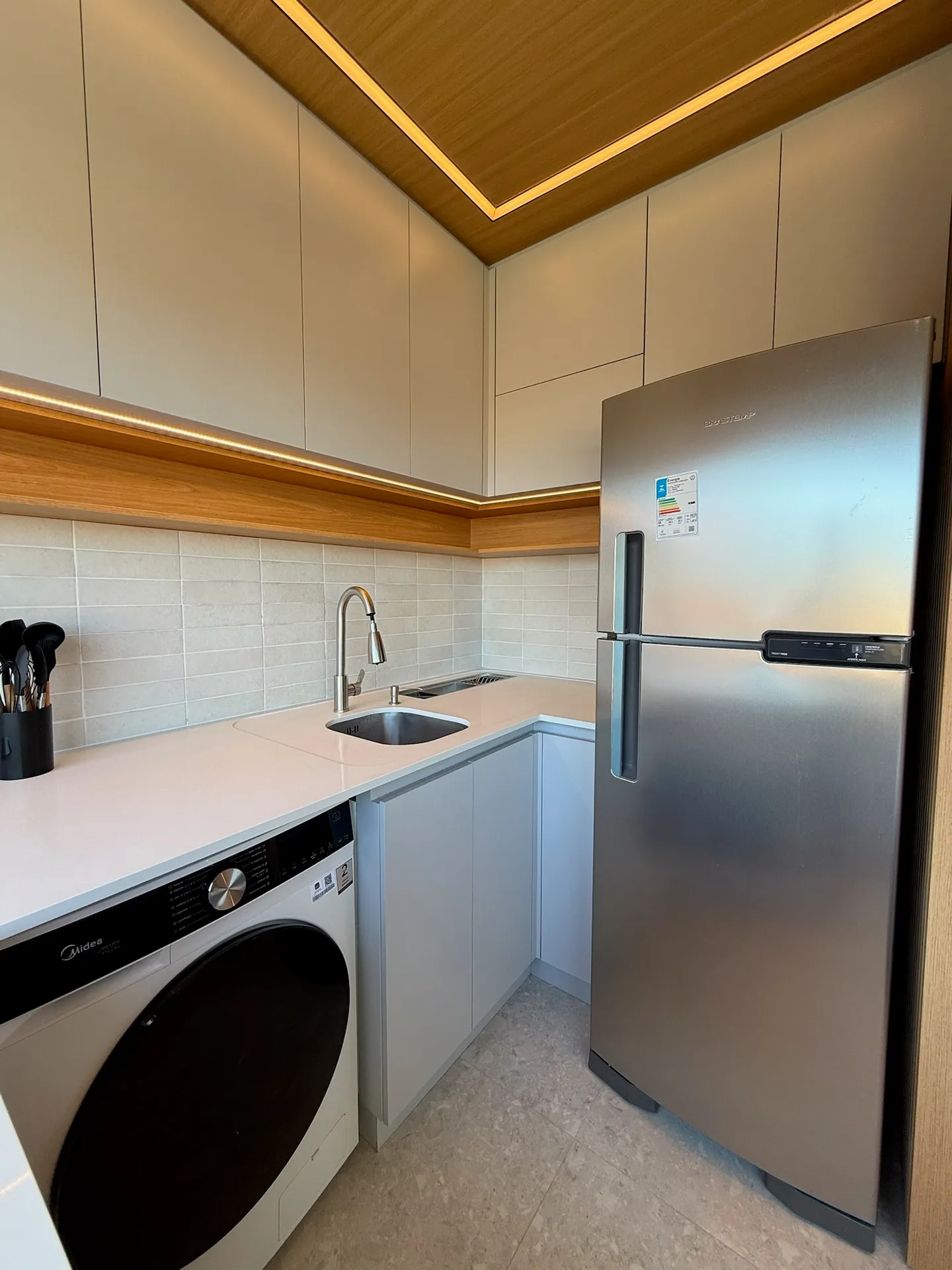Studio with 1 bedroom, 1 bathroom and parking — photo 12