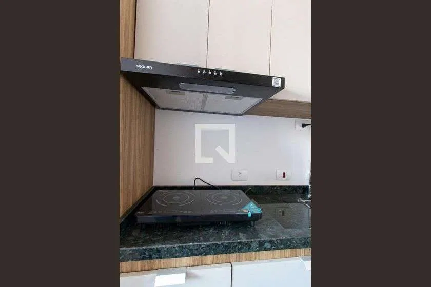 Furnished studio with 1 bedroom and 1 parking space — photo 18
