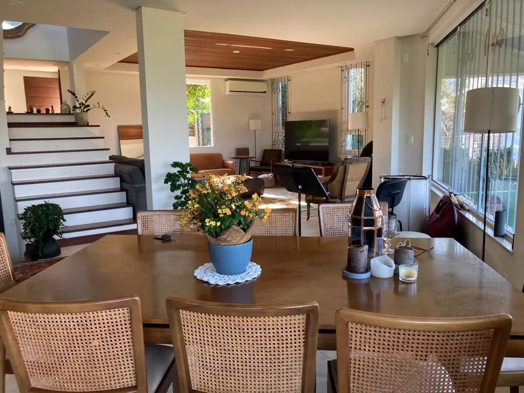 Furnished house with 3 en-suite bedrooms and 4 baths — photo 19
