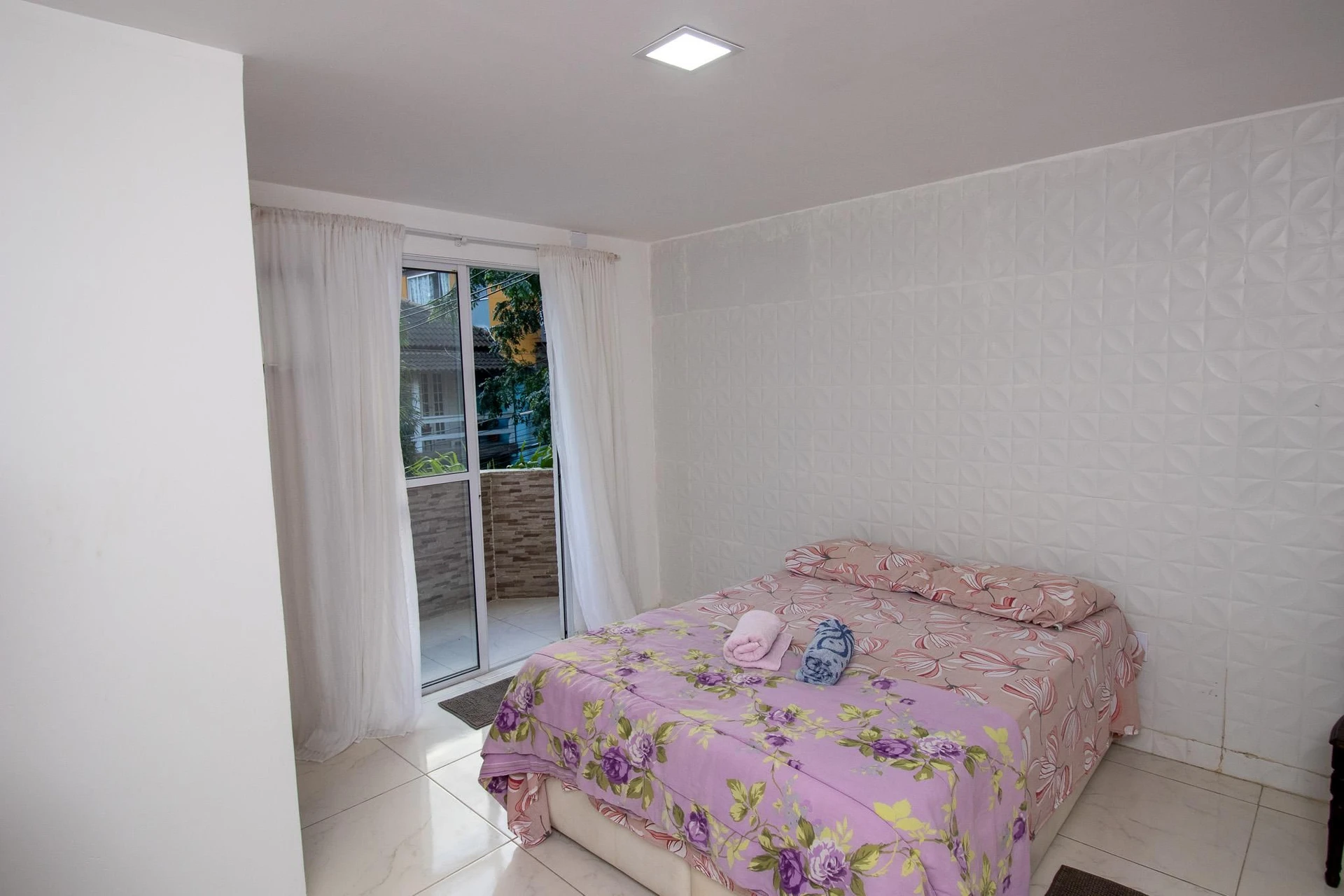 Furnished 2-bedroom apartment with 1 parking space and 2 baths — photo 12