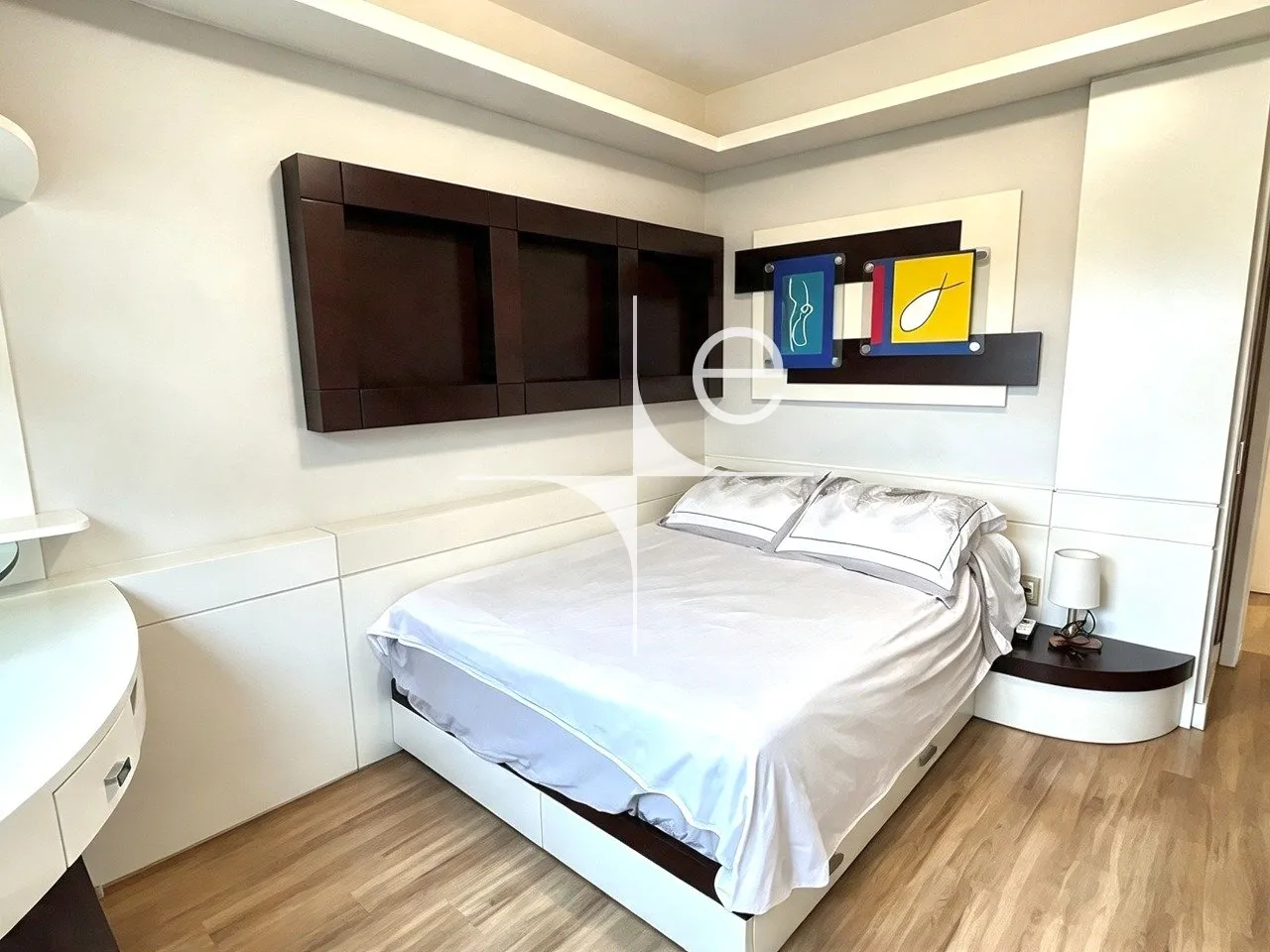 2-bedroom apartment in a building with a sauna — photo 19