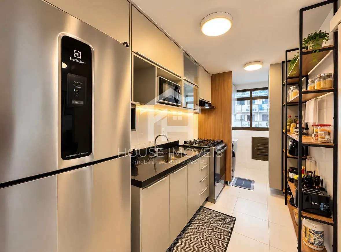 Furnished apartment, 118 m², with floor-to-ceiling windows — photo 9