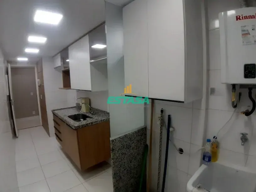 Apartment with 3 bedrooms and a closed kitchen with gas — photo 13