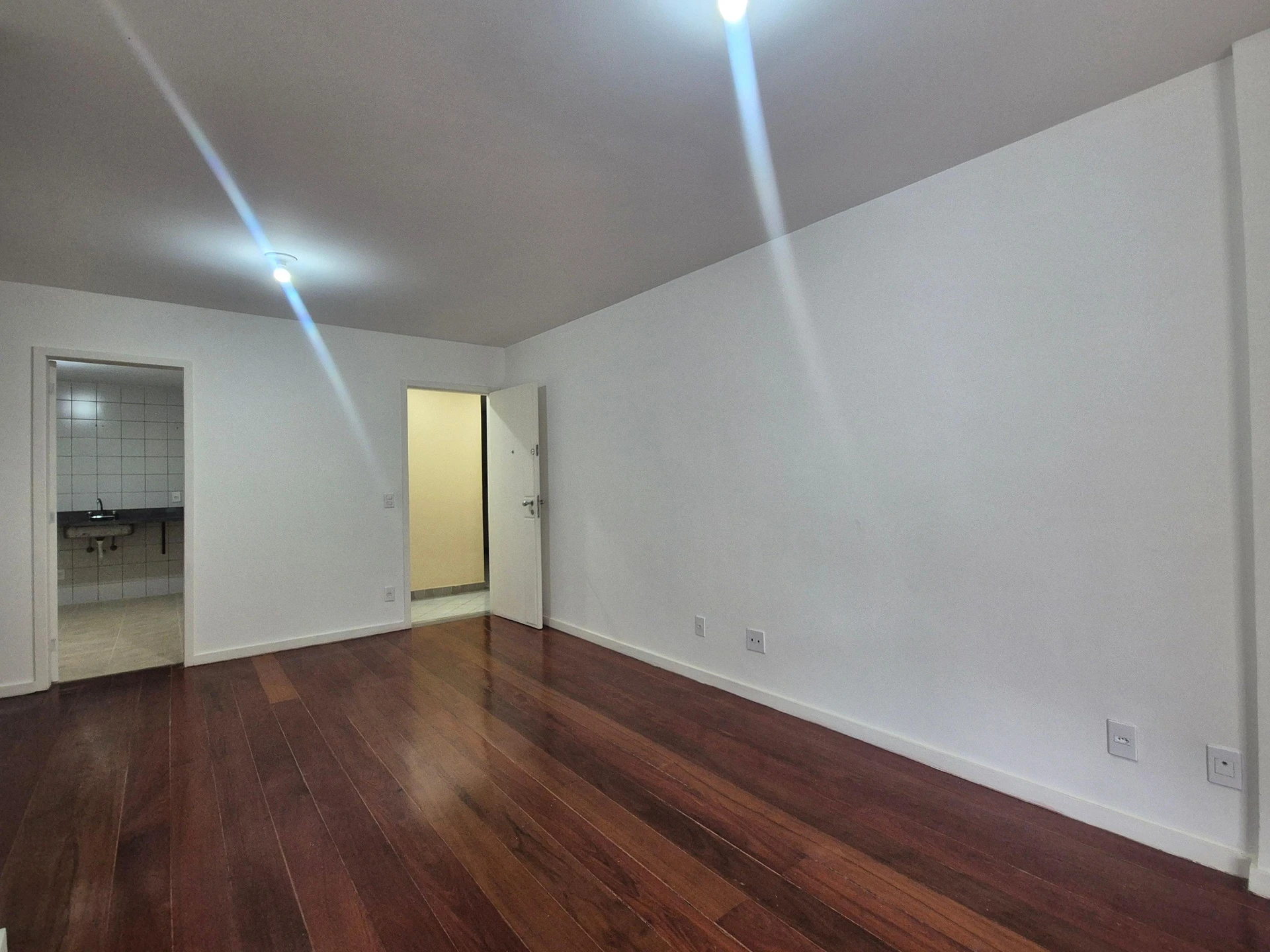 Apartamento sem mobília com 2 quartos e 2 vagas — photo 13