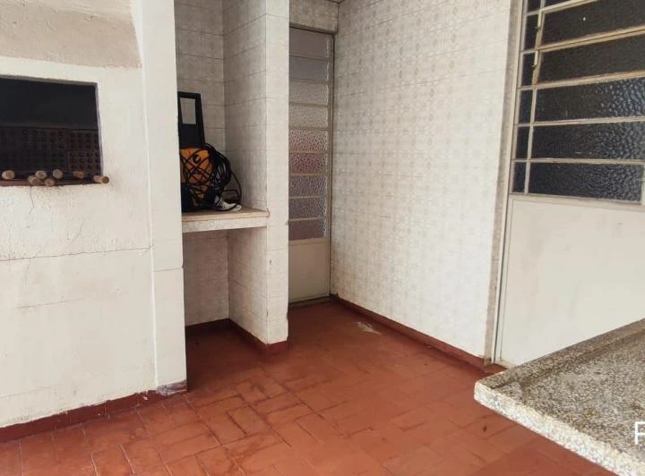 Оздоблена меблями домівка 600 м² із спільною зоною барбекю — photo 7